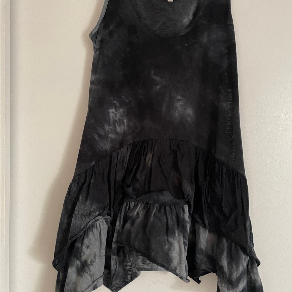 Tie-dye sleeveless tunic top, double ruffle hem